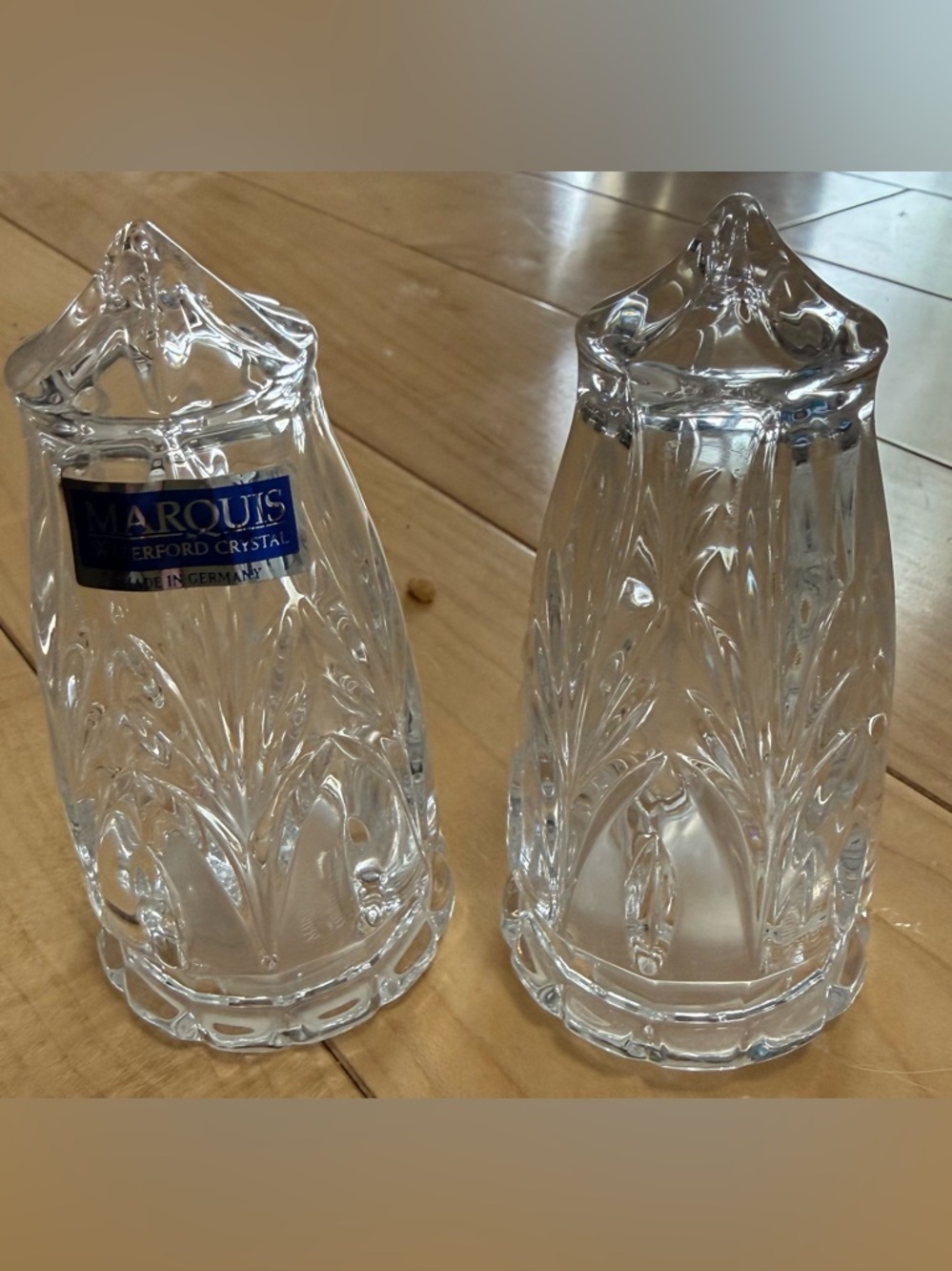 Crystal Cut Waterford Marquis Salt and Pepper Shakers - Picture 4 of 4